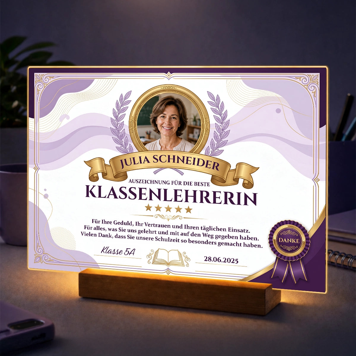 Foto auf Acrylglas im Urkunden-Design mit Lehrerinnenfoto - Geschenk für die Klassenlehrerin mit Name und Dank