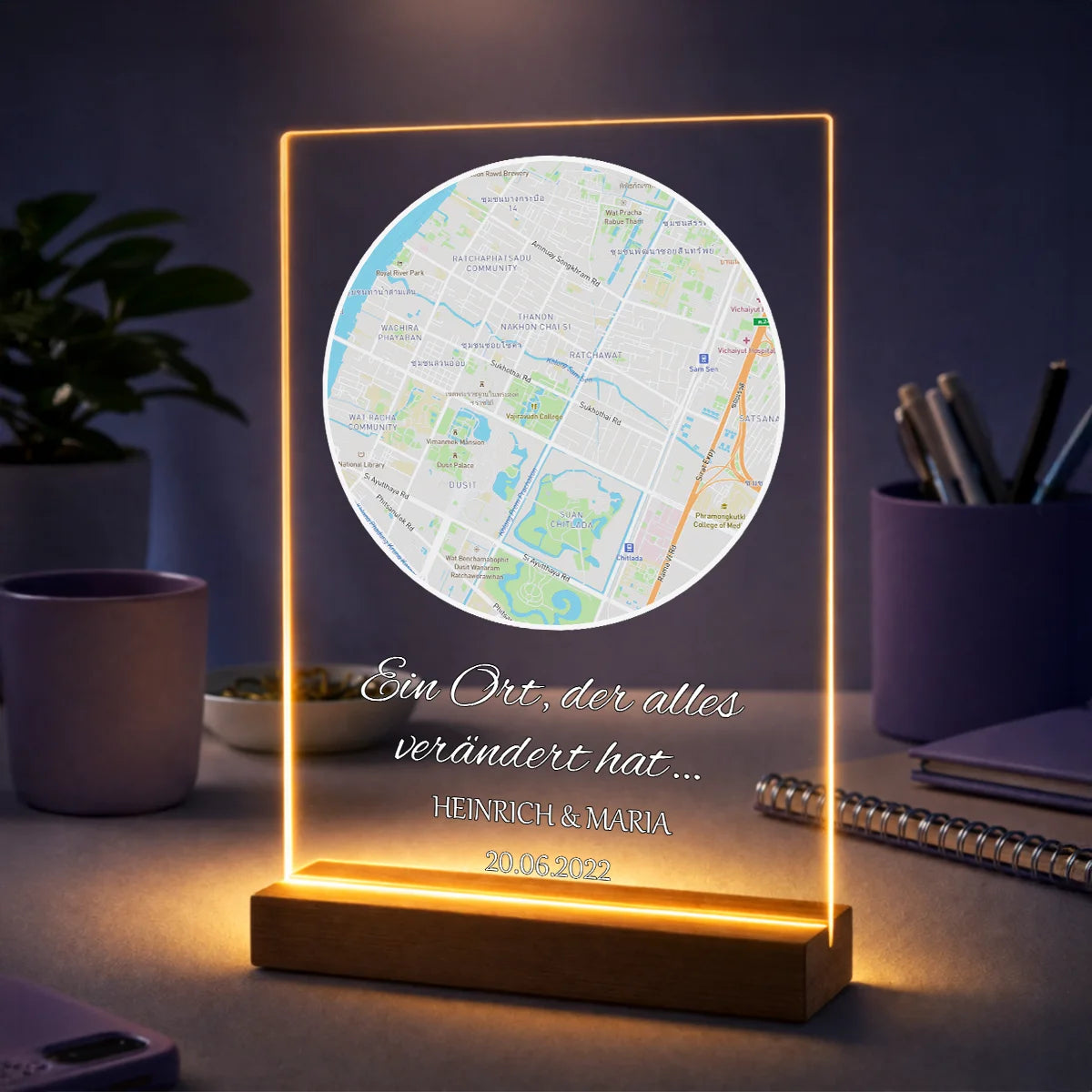 Stadtkarte im Kreis auf Acrylglas mit eigenem Text, Namen und Datum, personalisiertes Geschenk für Paare zum Jahrestag