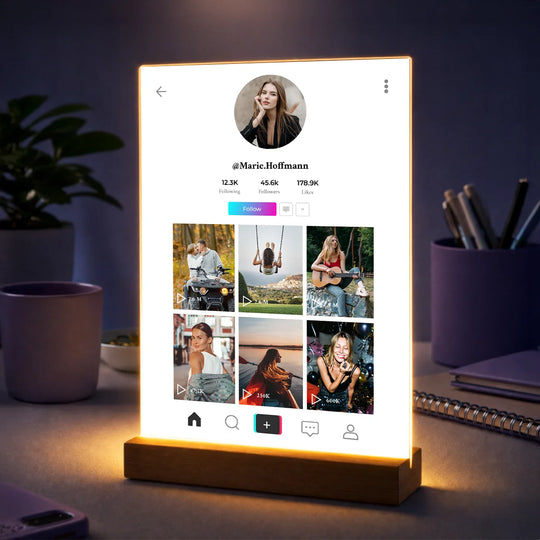 Originelles Geschenk für sie zum Geburtstag – Fotocollage auf Acrylglas Social Profile