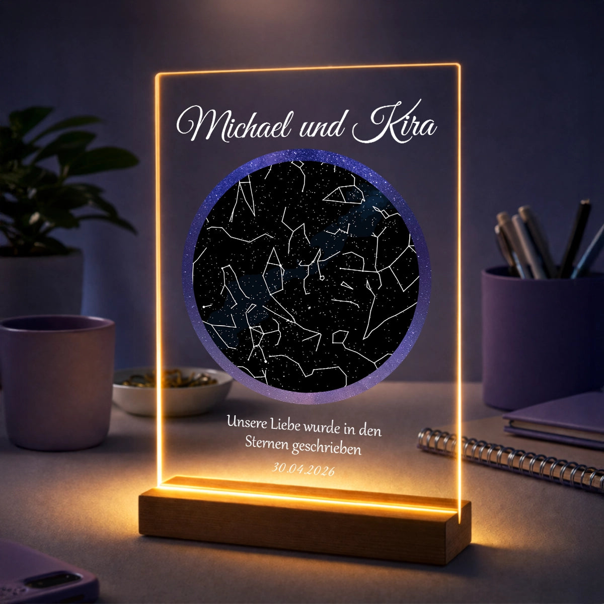 Geschenkidee für Paare zum Jahrestag – personalisierte Sternenkarte auf Acrylglas In den Sternen geschrieben